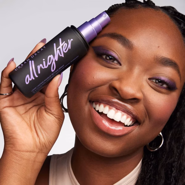 URBAN DECAY All Nighter Long-Lasting Makeup Setting Spray 118ml - Image 3
